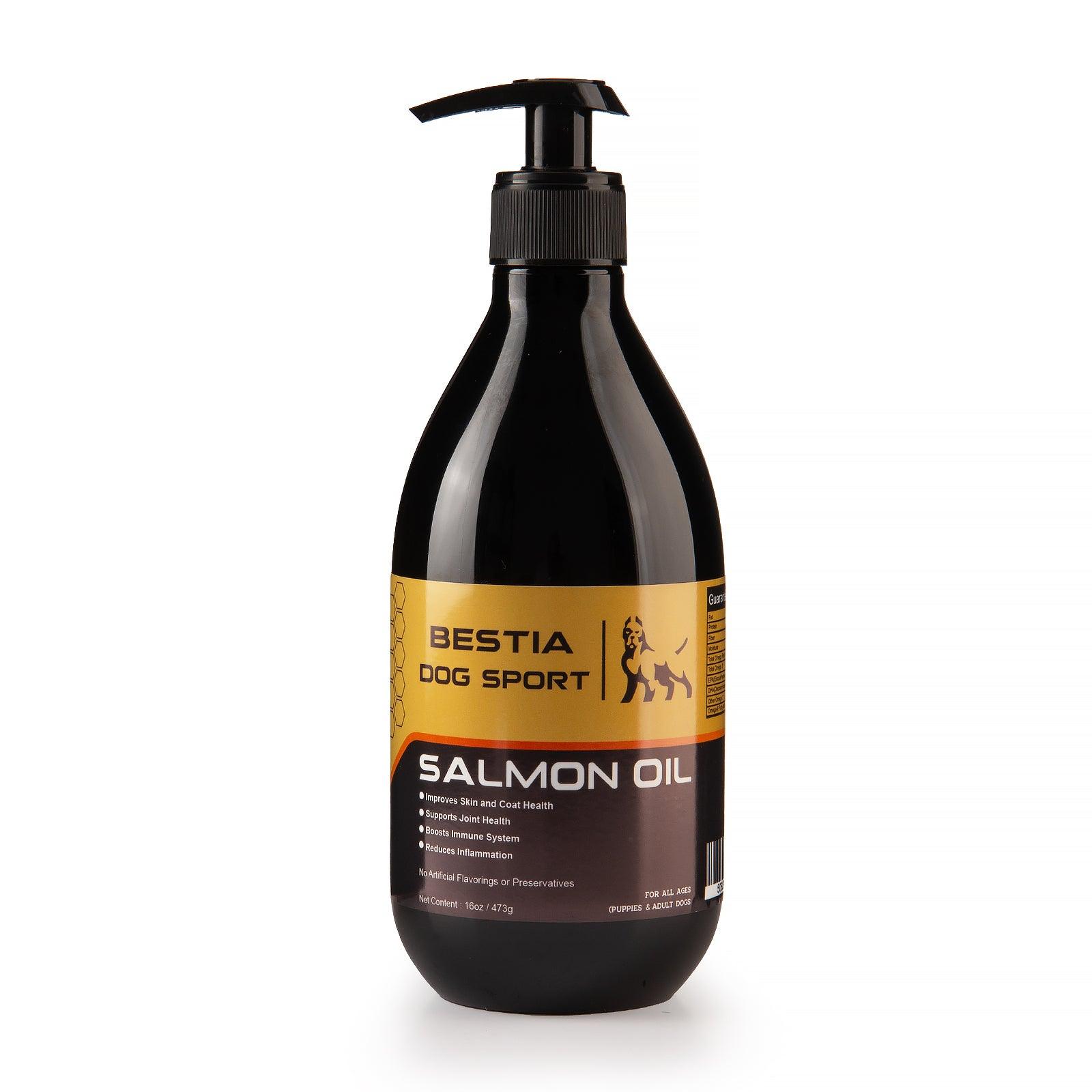 Eine schwarze Pumpflasche mit der Aufschrift „BDS LACHSÖL – Natürlich stark für Fell, Herz und Gelenke“ von BESTIA DOG SPORT, mit orange-gelben Akzenten. Das Label hebt Omega-3-Fettsäuren hervor, die eine gesunde Haut und andere wichtige Vorteile für Hunde unterstützen.